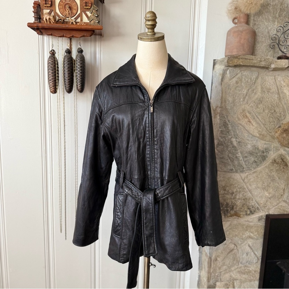 Vintage Black Leather Women's Jacket with Belt